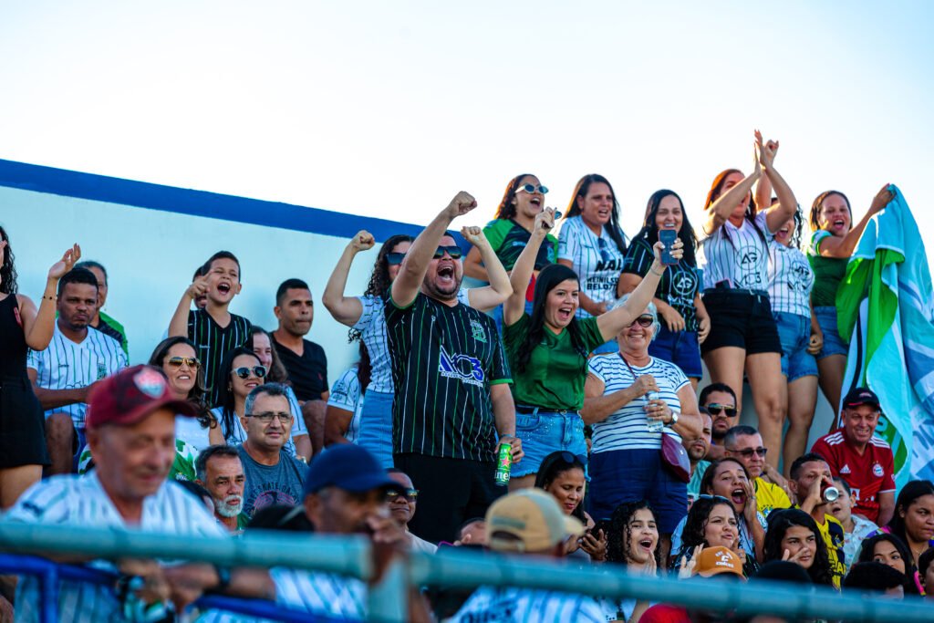 14°-JOGO-CAMPO-VERDE-X-QUIXADA-0X5-40-1024x683 Quixadá goleia Campo Verde por 5 a 0 no Municipal de Quixabeira diante de sua torcida.